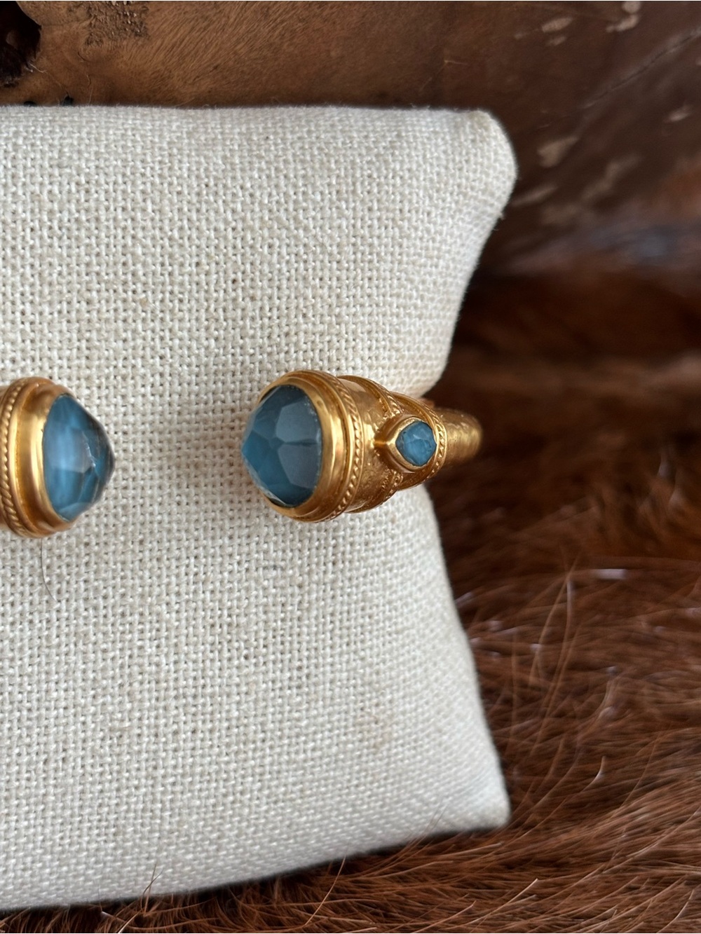 Julie Vos Cannes Demi Cuff - Picture 4 of 7